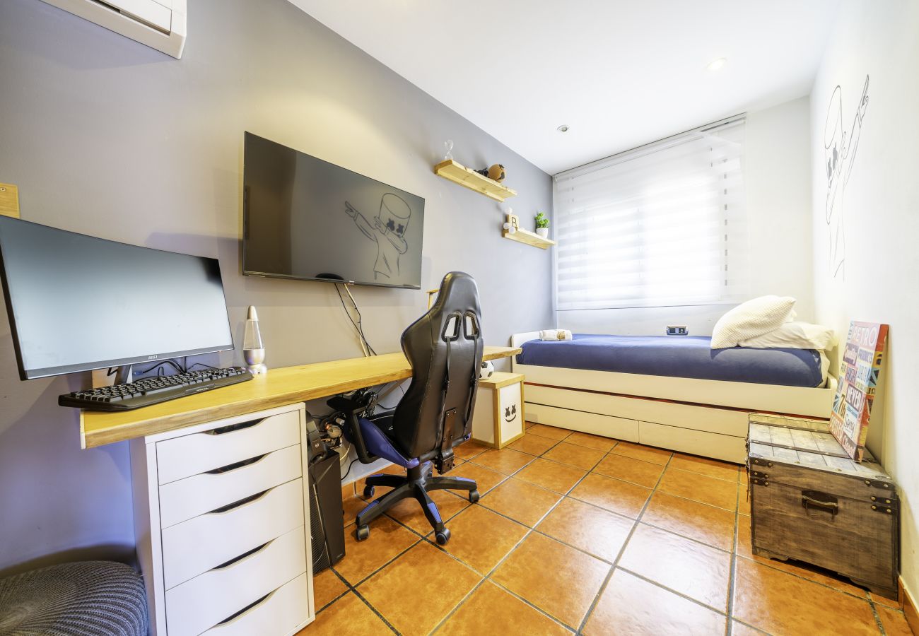 Villa en Santa Susana - HomeHolidaysRentals Electra - Costa Barcelona