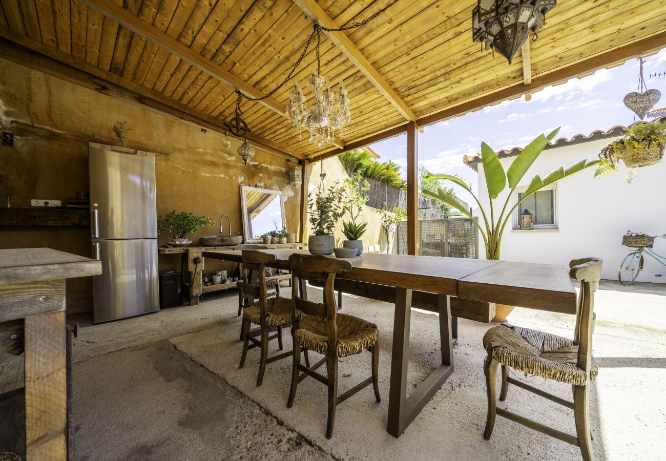 Villa en Santa Susana - HomeHolidaysRentals Electra - Costa Barcelona