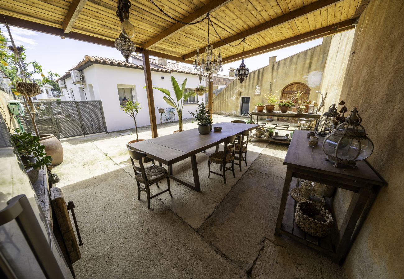 Villa en Santa Susana - HomeHolidaysRentals Electra - Costa Barcelona