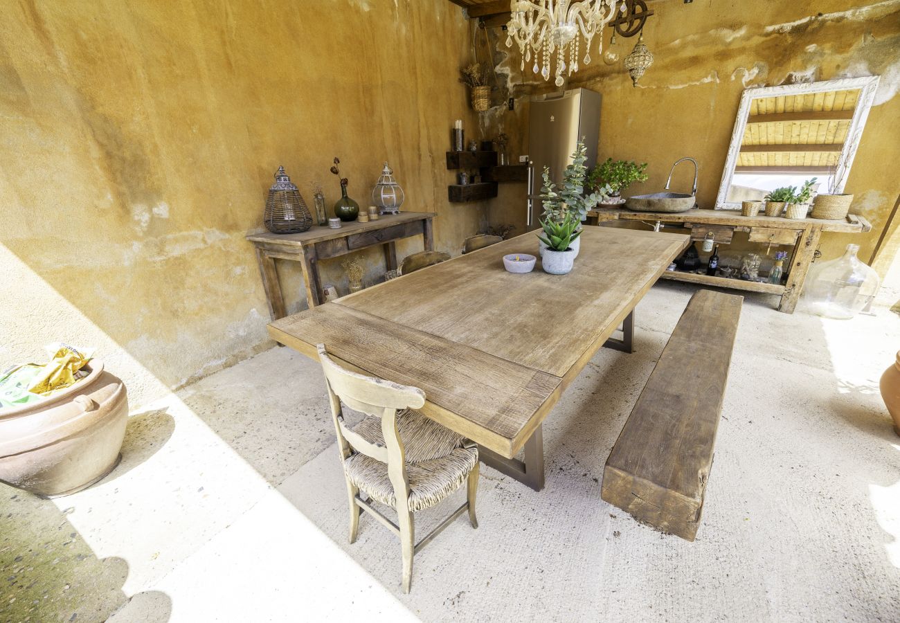 Villa en Santa Susana - HomeHolidaysRentals Electra - Costa Barcelona