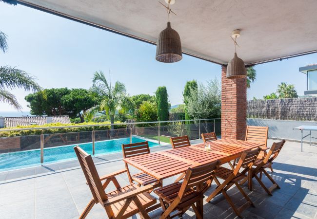 Villa en Caldes d´Estrac - HomeHolidaysRentals Adonis - Costa Barcelona