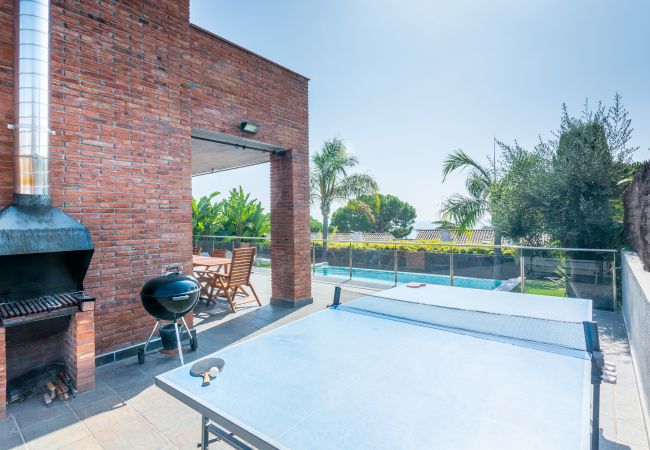 Villa en Caldes d´Estrac - HomeHolidaysRentals Adonis - Costa Barcelona