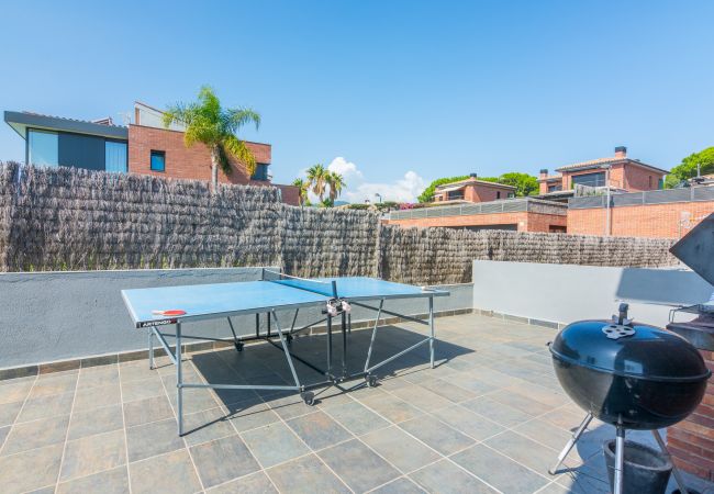 Villa en Caldes d´Estrac - HomeHolidaysRentals Adonis - Costa Barcelona