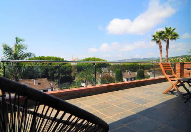 Villa en Caldes d´Estrac - HomeHolidaysRentals Adonis - Costa Barcelona