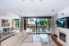 Villa en Caldes d´Estrac - HomeHolidaysRentals Adonis - Costa Barcelona