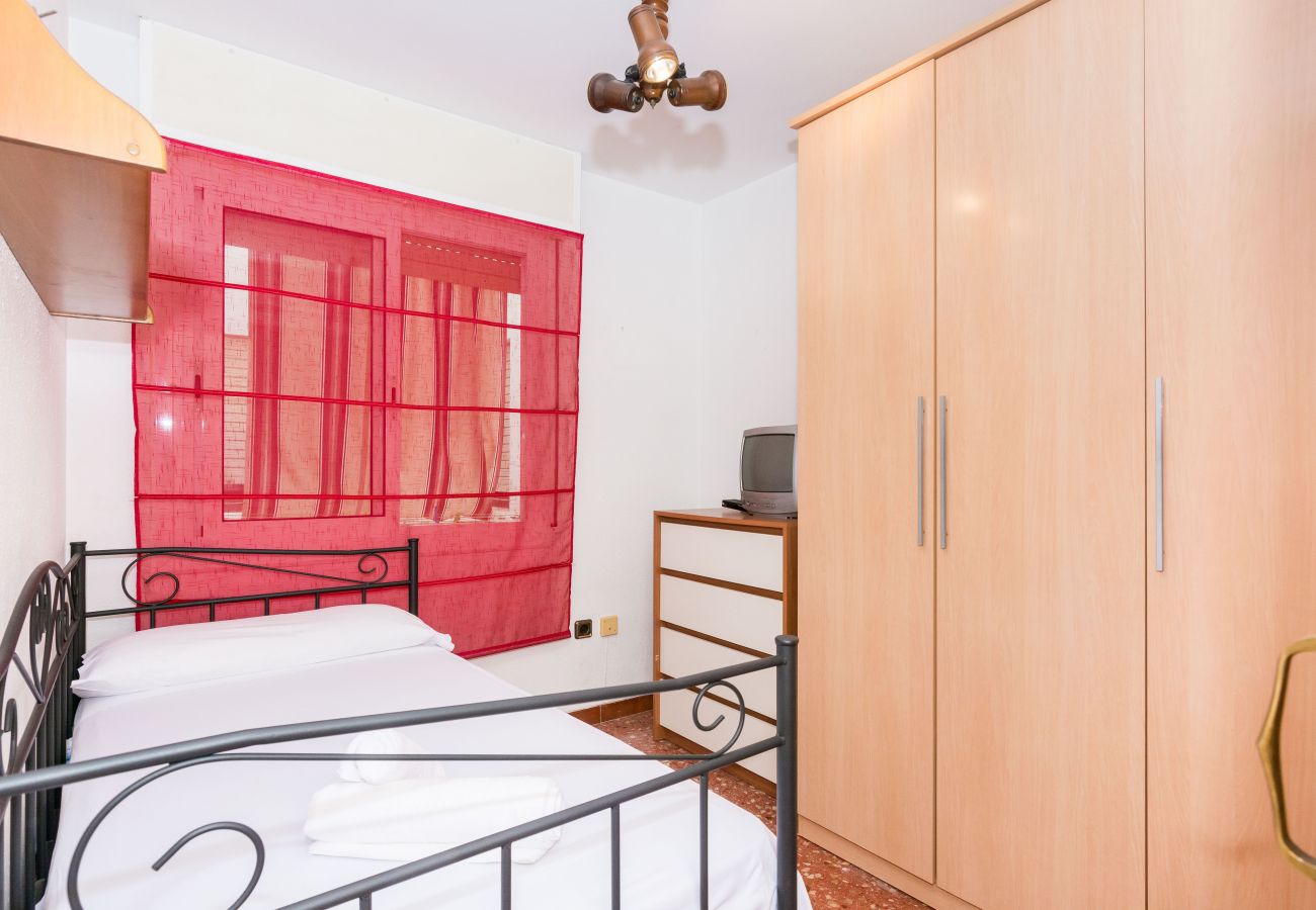 Apartamento en Pineda de Mar - HomeHolidaysRentals Keyla - Costa Barcelona