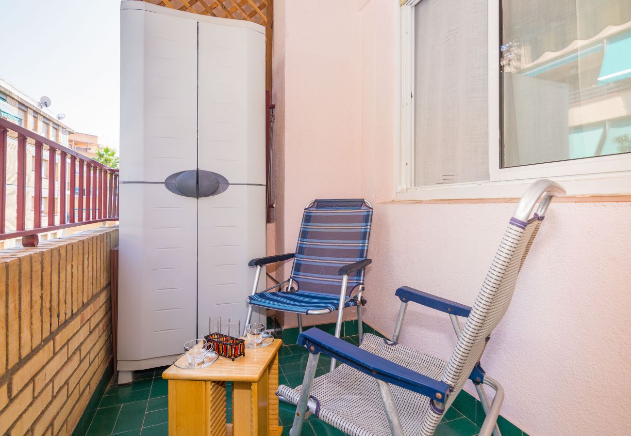 Apartamento en Pineda de Mar - HomeHolidaysRentals Keyla - Costa Barcelona