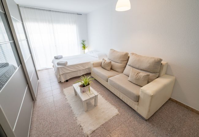 Estudio en Sant Pol de Mar - HomeHolidaysRentals Herois - Costa Barcelona