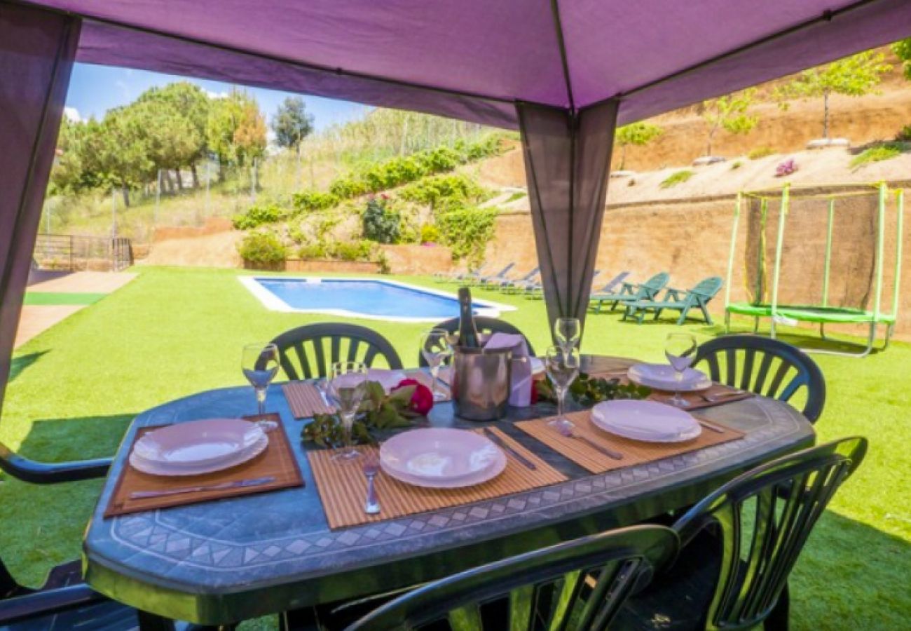 Villa en Calella - HomeHolidaysRentals Sand