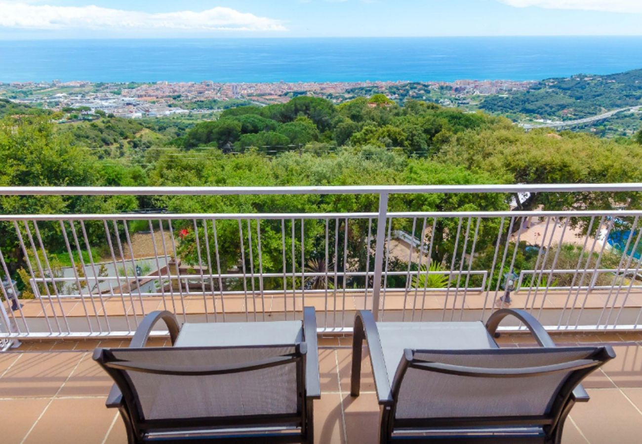 Villa en Pineda de Mar - HomeHolidaysRentals Malvina - Costa Barcelona