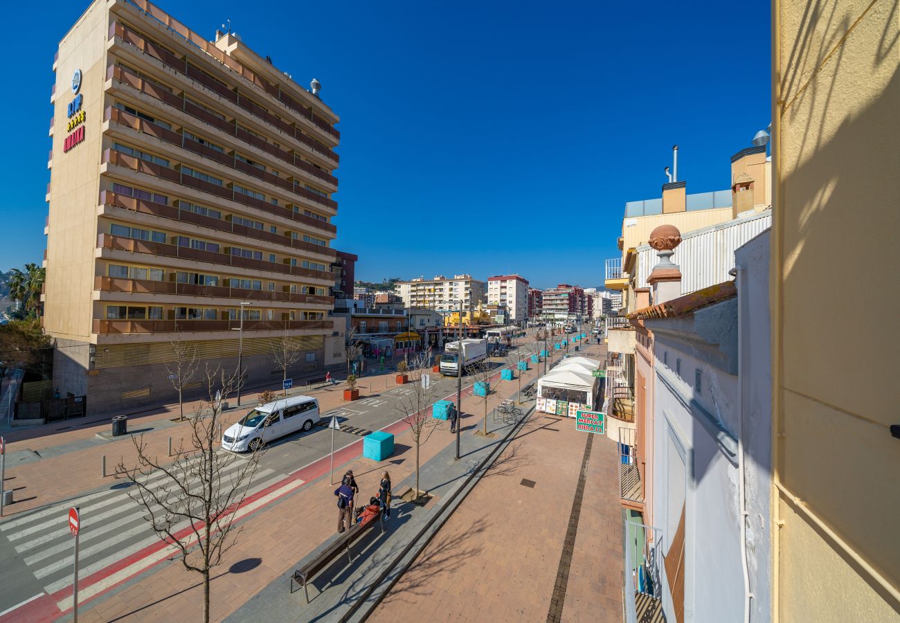 Apartamento en Calella - HomeHolidaysRentals Moana - Costa Barcelona