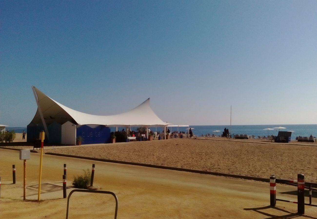 Apartamento en Calella - HomeHolidaysRentals Space - Costa Barcelona