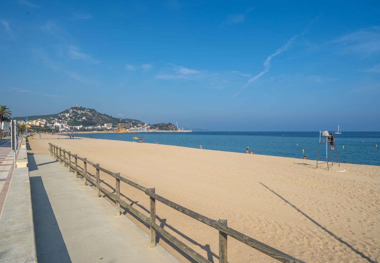 Apartamento en Blanes - HomeHolidaysRentals Chiara - Costa Brava