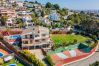 Villa en Santa Susana - HomeHolidaysRentals Happy Family-Costa Barcelon