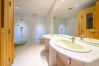 Villa en Santa Susana - HomeHolidaysRentals Happy Family-Costa Barcelon