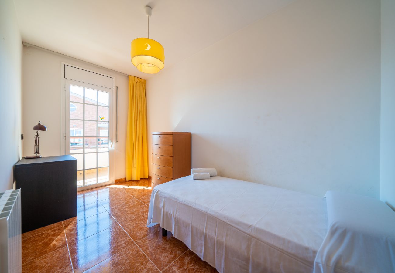 Casa adosada en Santa Susana - HomeHolidaysRentals Charme - Costa Barcelona