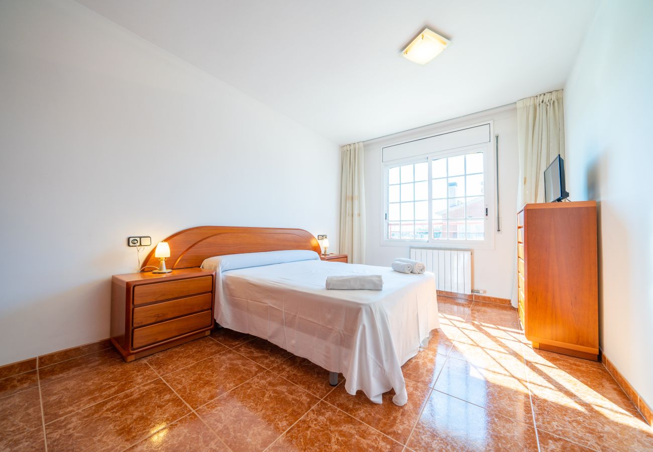 Casa adosada en Santa Susana - HomeHolidaysRentals Charme - Costa Barcelona