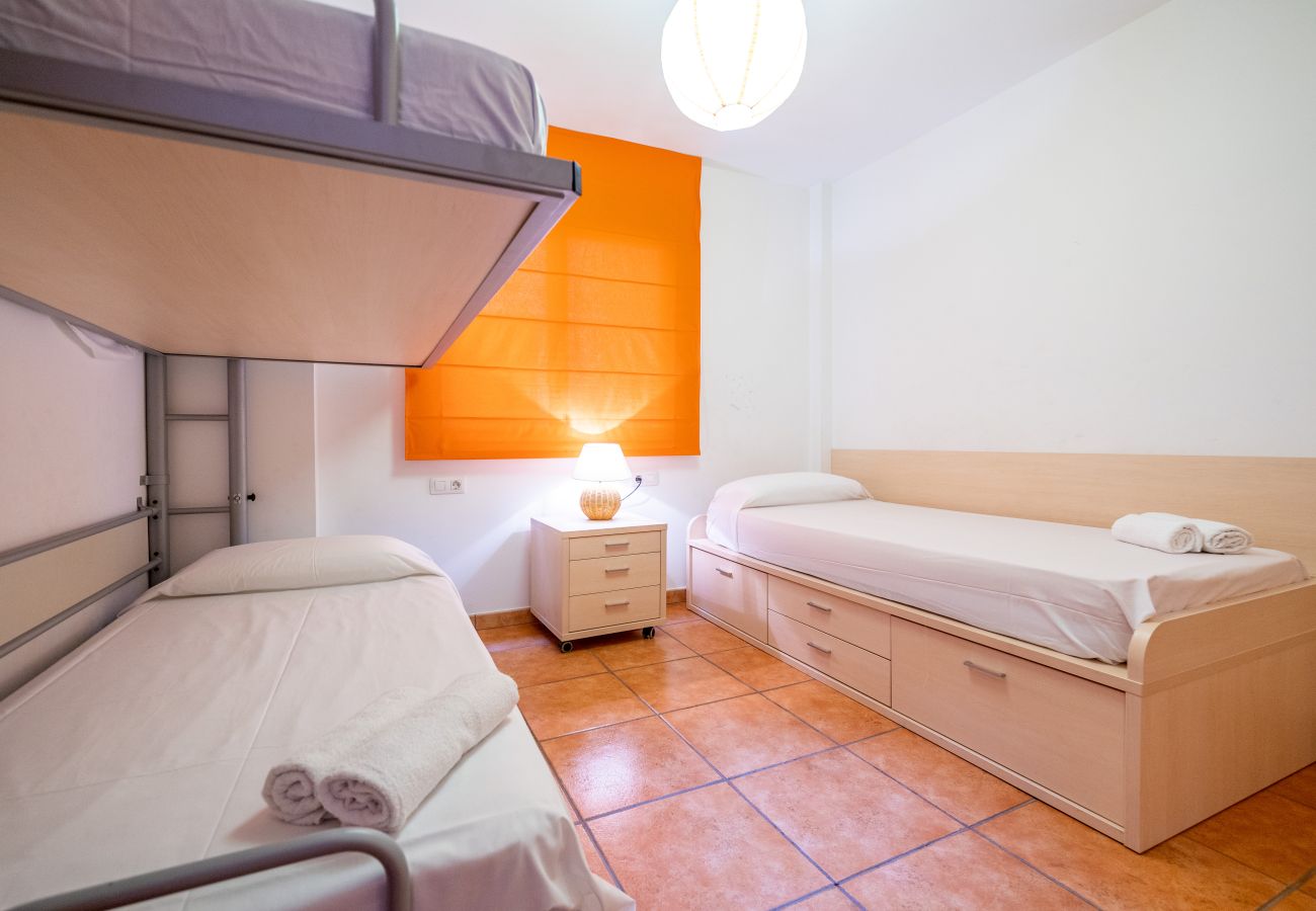 Apartamento en Pineda de Mar - HomeHolidaysRentals Adara - Costa Barcelona