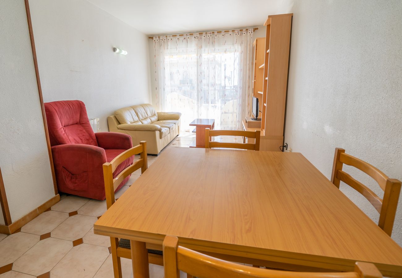 Apartamento en Pineda de Mar - HomeHolidaysRentals Destan - Costa Barcelona