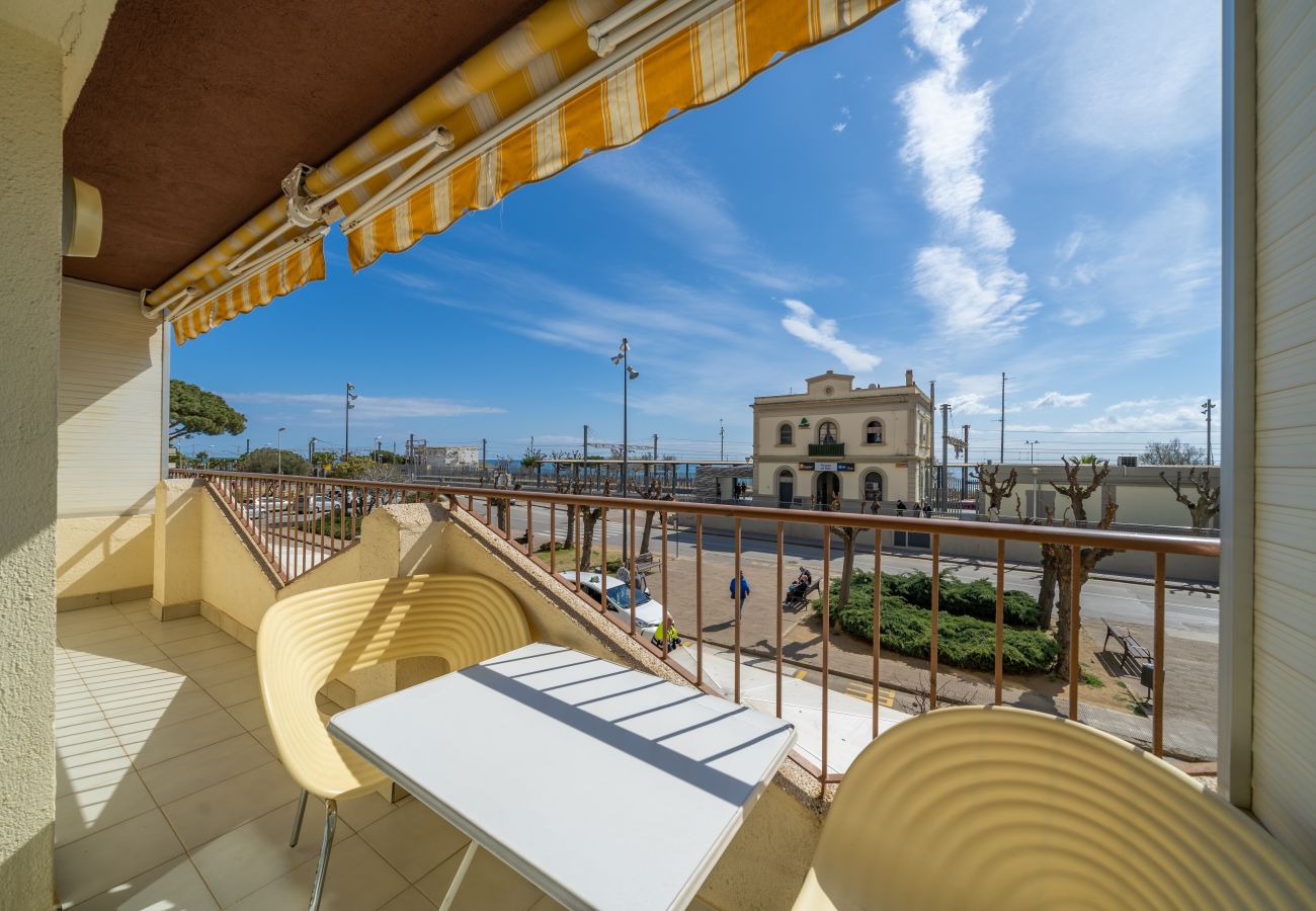 Apartamento en Pineda de Mar - HomeHolidaysRentals Destan - Costa Barcelona