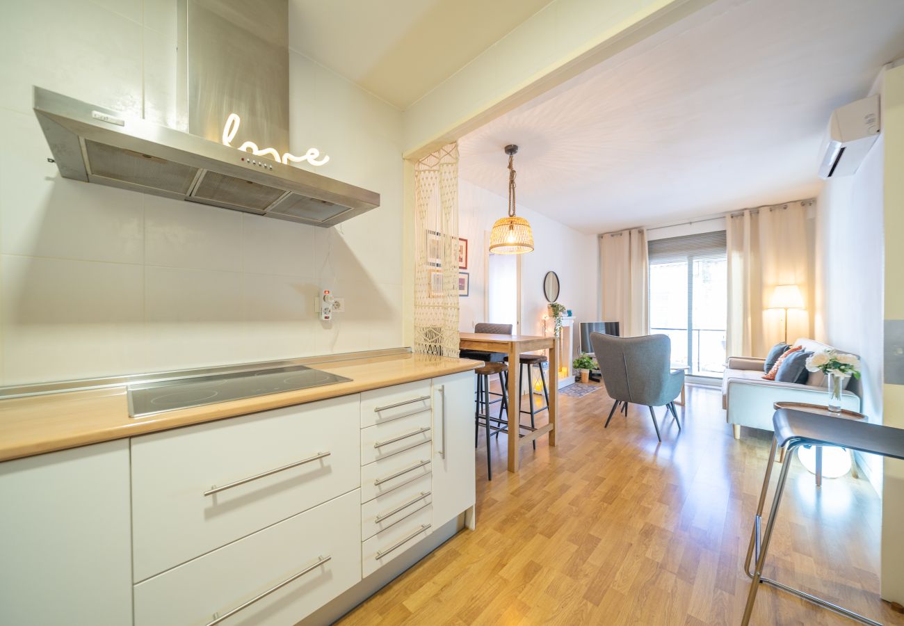 Apartamento en Pineda de Mar - HomeHolidaysRentals Plume - Costa Barcelona