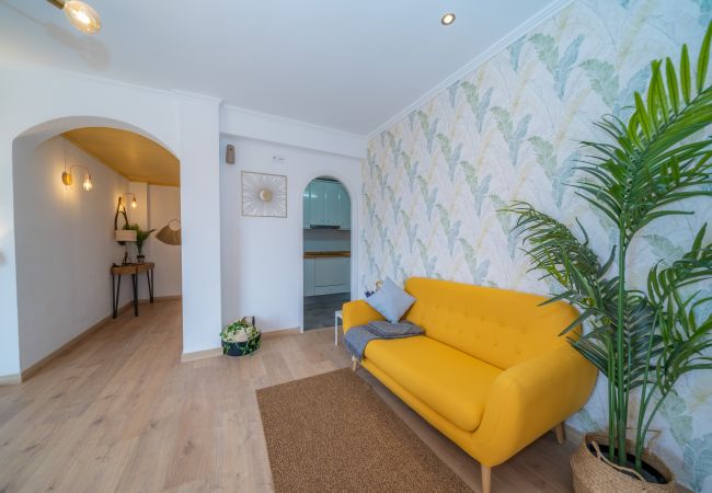 Apartamento en Pineda de Mar - HomeHolidaysRentals Eiffel - Costa Barcelona