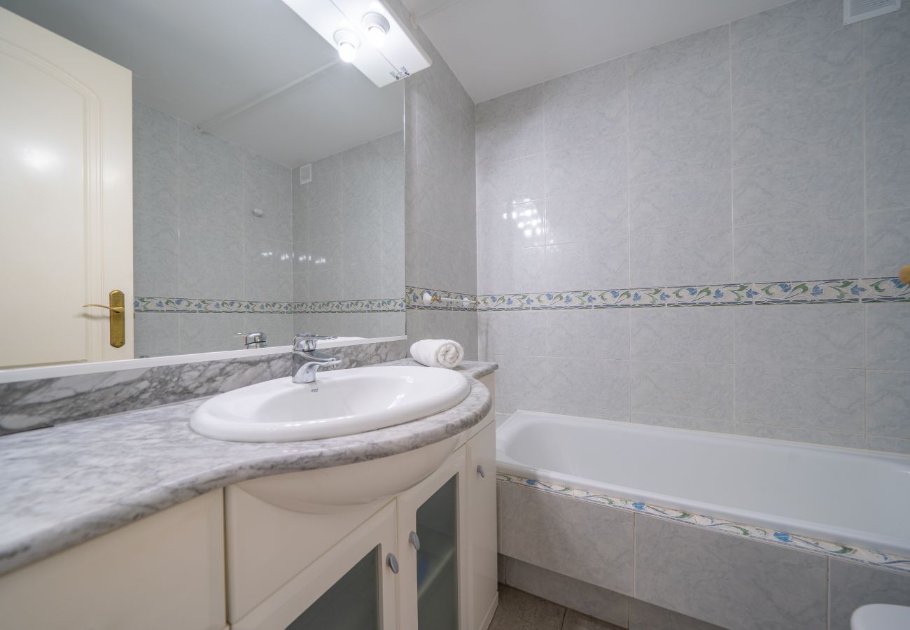 Apartamento en Pineda de Mar - HomeHolidaysRentals Noelani- Costa Barcelona