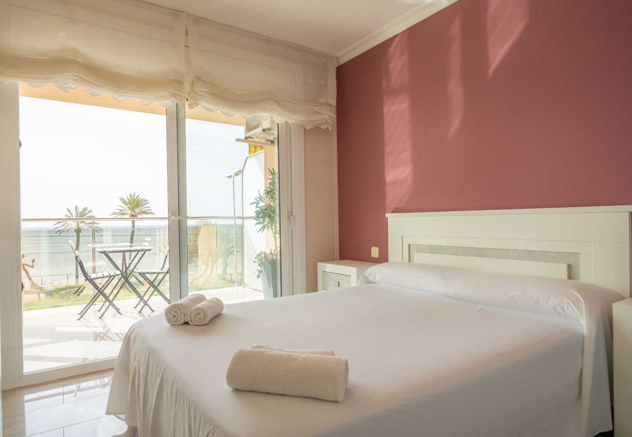 Apartamento en Pineda de Mar - HomeHolidaysRentals Noelani- Costa Barcelona