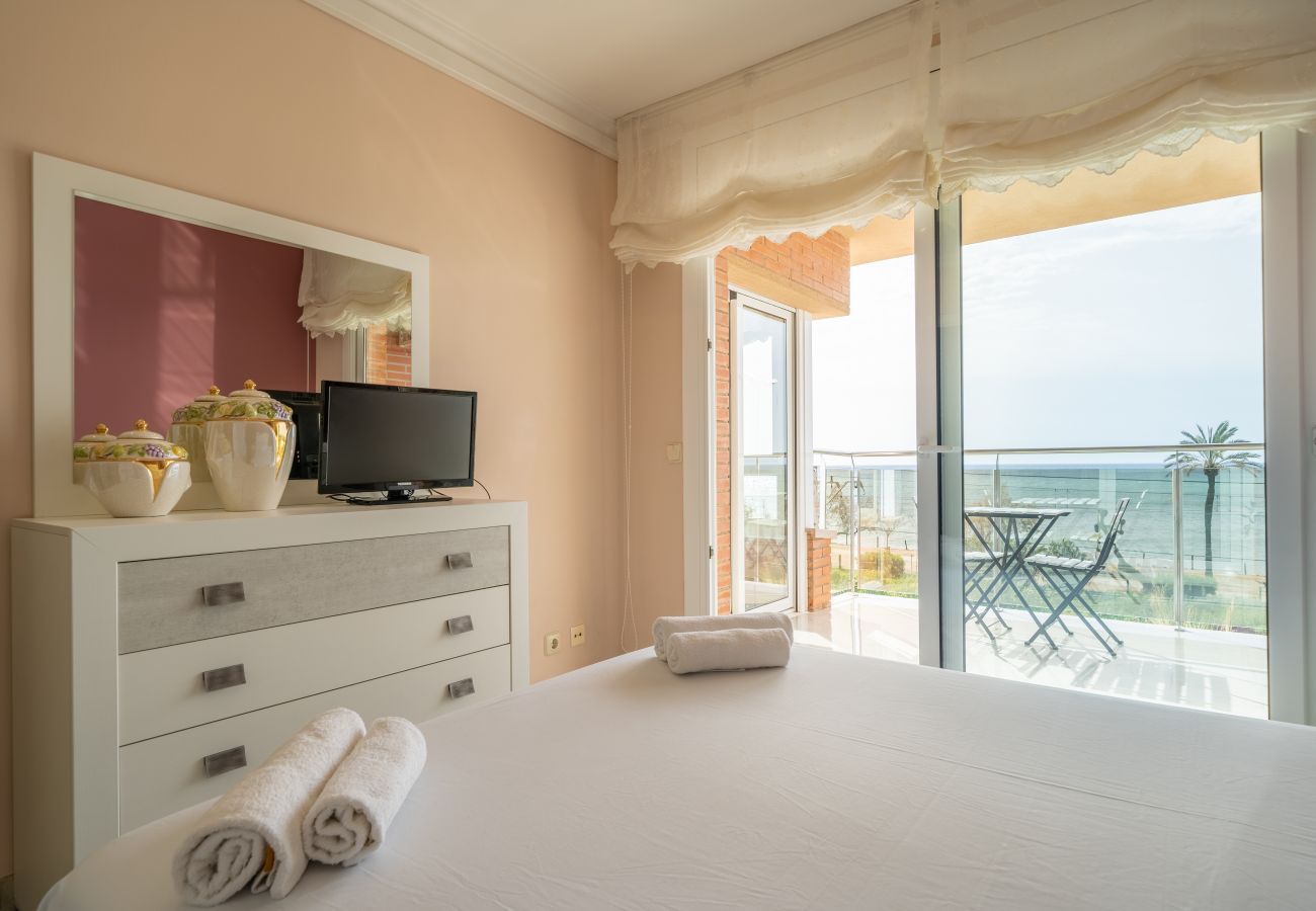 Apartamento en Pineda de Mar - HomeHolidaysRentals Noelani- Costa Barcelona