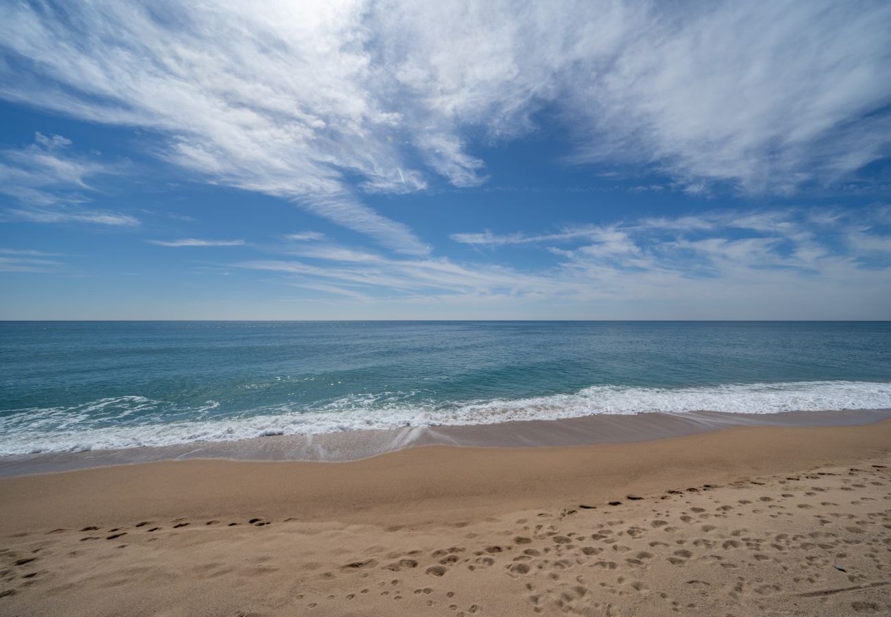 Apartamento en Pineda de Mar - HomeHolidaysRentals Milos - Costa Barcelona