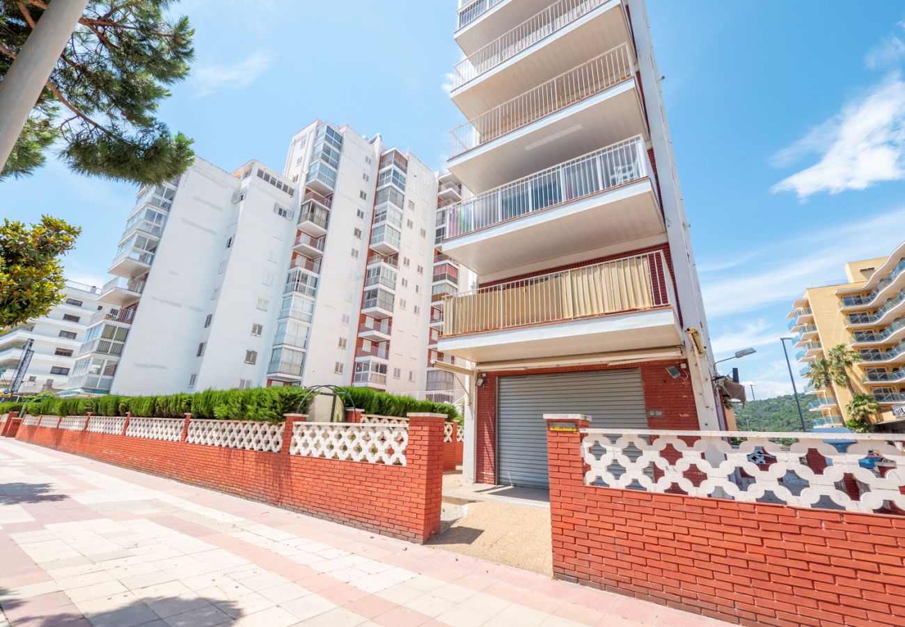 Apartamento en Malgrat de Mar - HomeHolidaysRentals Beach - Costa Barcelona