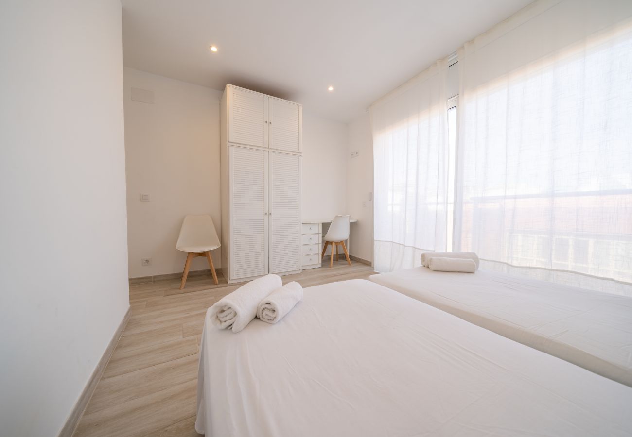 Apartamento en Pineda de Mar - HomeHolidaysRentals Sound - Costa Barcelona