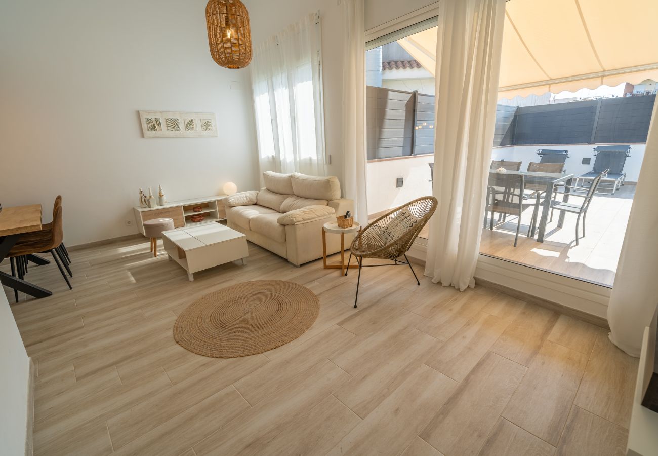 Apartamento en Pineda de Mar - HomeHolidaysRentals Sound - Costa Barcelona