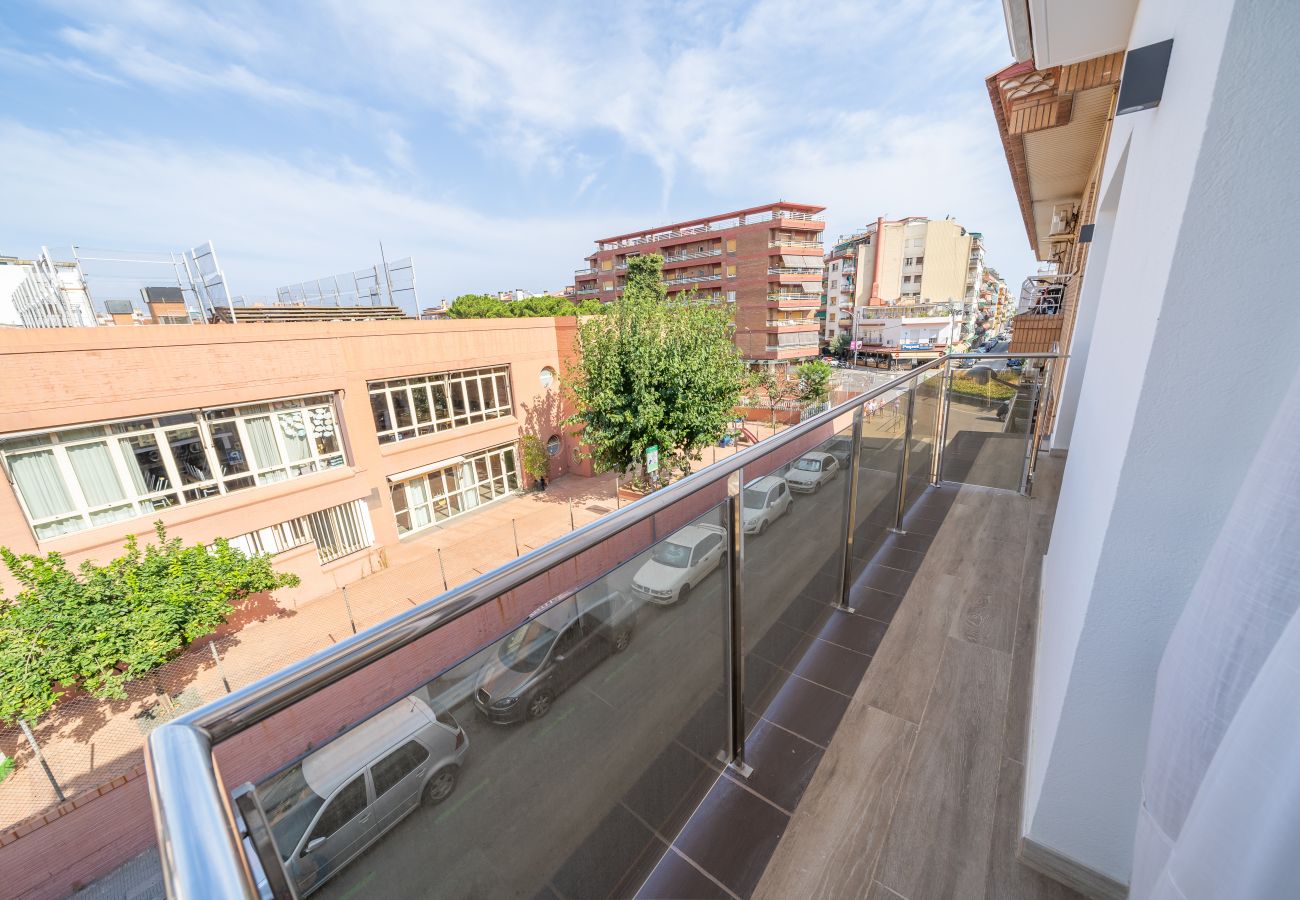 Apartamento en Pineda de Mar - HomeHolidaysRentals Sound - Costa Barcelona