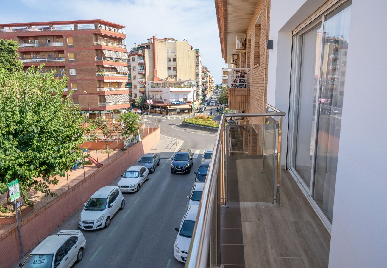 Apartamento en Pineda de Mar - HomeHolidaysRentals Sound - Costa Barcelona