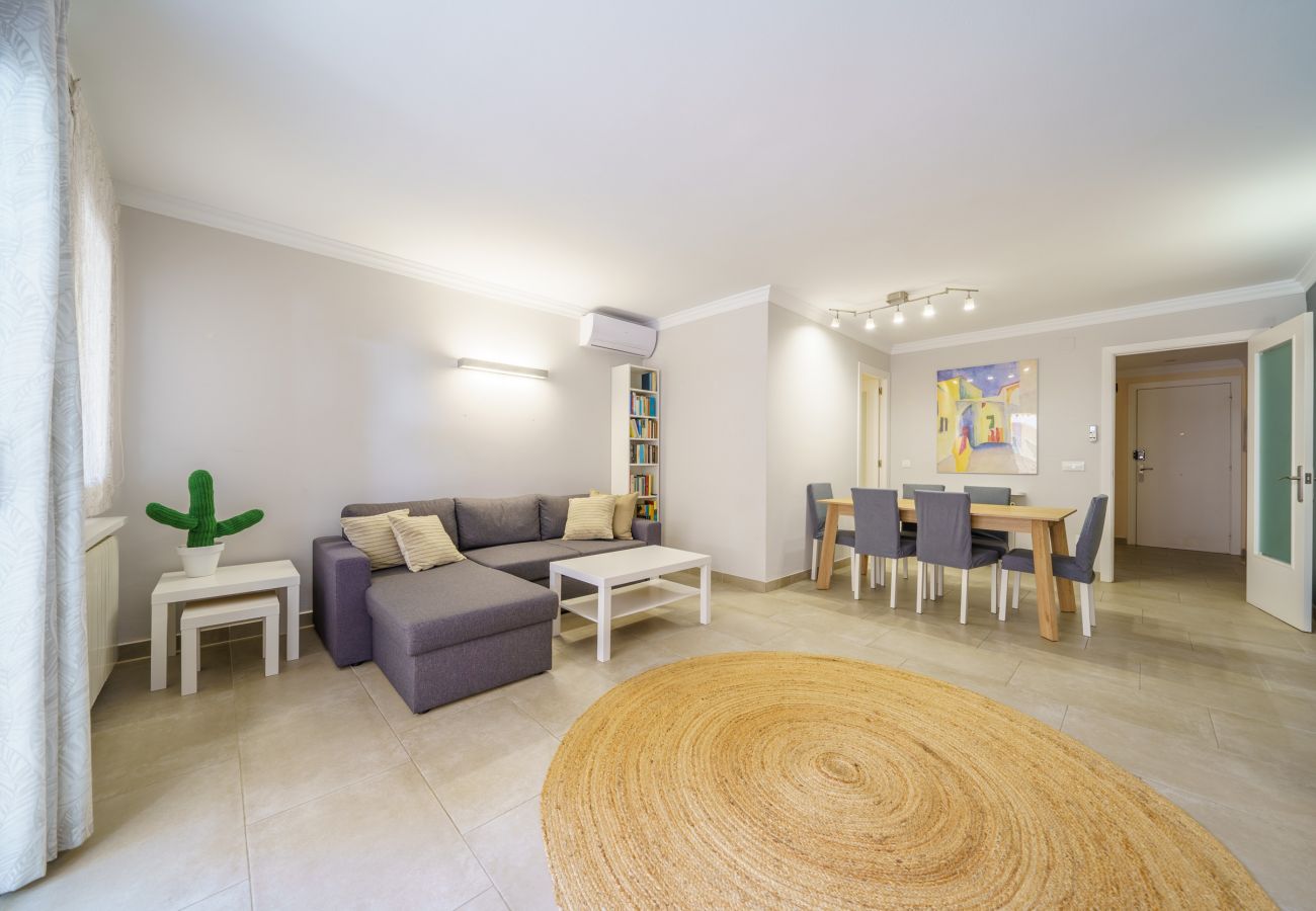 Apartamento en Pineda de Mar - HomeHolidaysRentals Liberty - Costa Barcelona