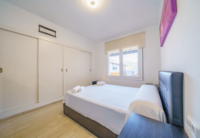 Casa adosada en Malgrat de Mar - HomeHolidaysRentals Ronda - Costa Barcelona
