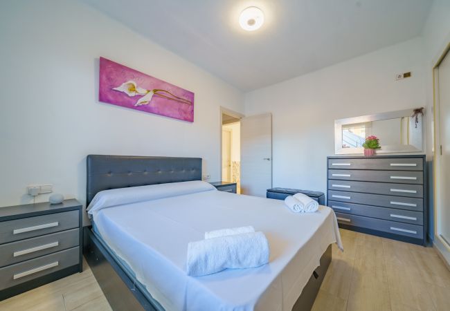 Casa adosada en Malgrat de Mar - HomeHolidaysRentals Ronda - Costa Barcelona