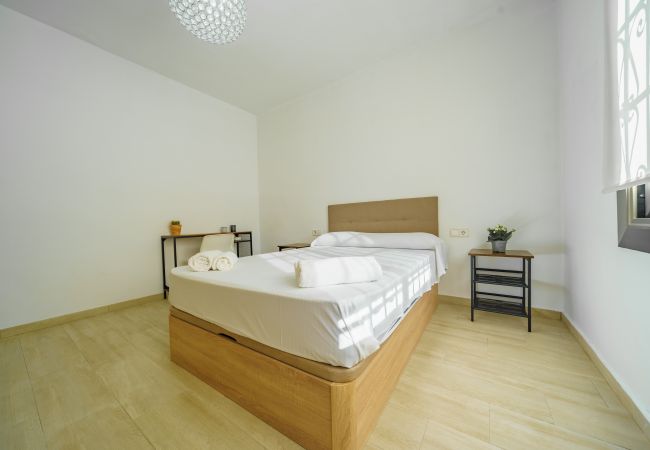 Casa adosada en Malgrat de Mar - HomeHolidaysRentals Ronda - Costa Barcelona