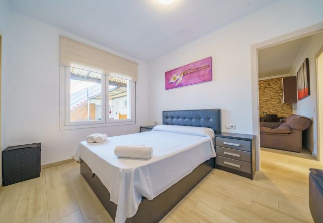 Casa adosada en Malgrat de Mar - HomeHolidaysRentals Ronda - Costa Barcelona