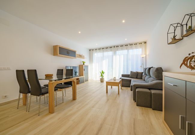 Apartamento en Pineda de Mar - HomeHolidaysRentals Music - Costa Barcelona