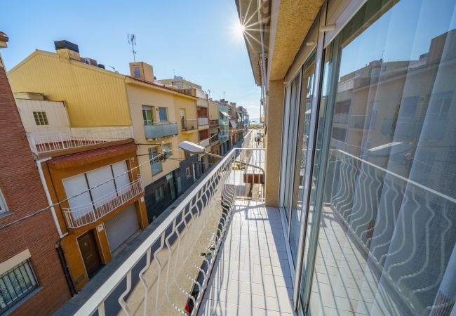 Apartamento en Pineda de Mar - HomeHolidaysRentals Cersei - Costa Barcelona