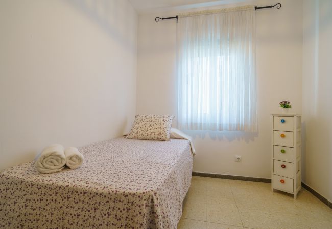 Apartamento en Pineda de Mar - HomeHolidaysRentals Elimar - Costa Barcelona