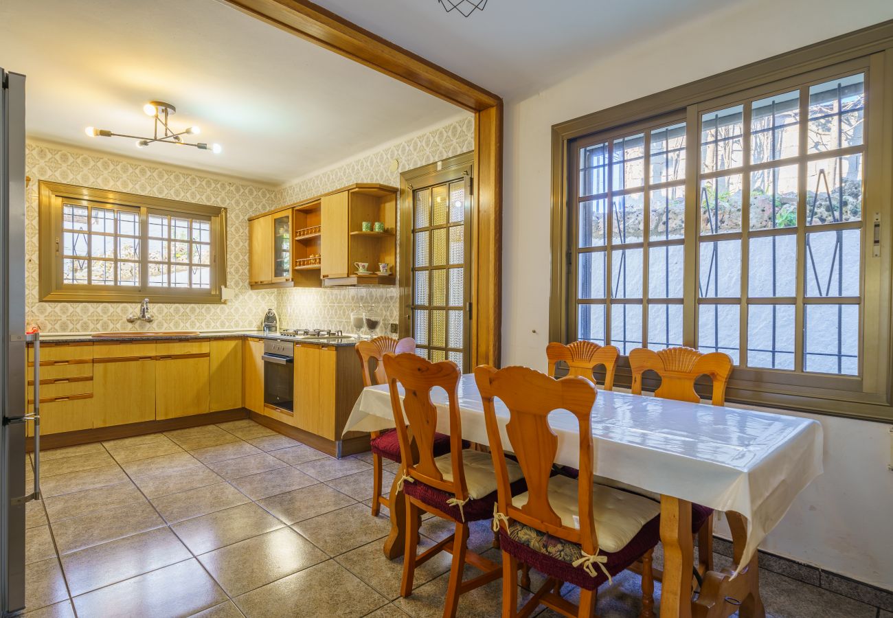 Villa en Santa Susana - HomeHolidaysRentals Bridney - Costa Barcelona