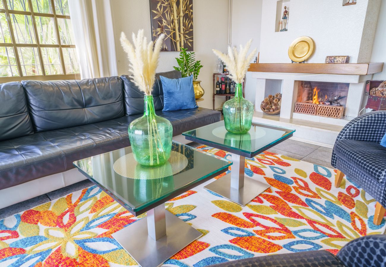 Villa en Santa Susana - HomeHolidaysRentals Bridney - Costa Barcelona