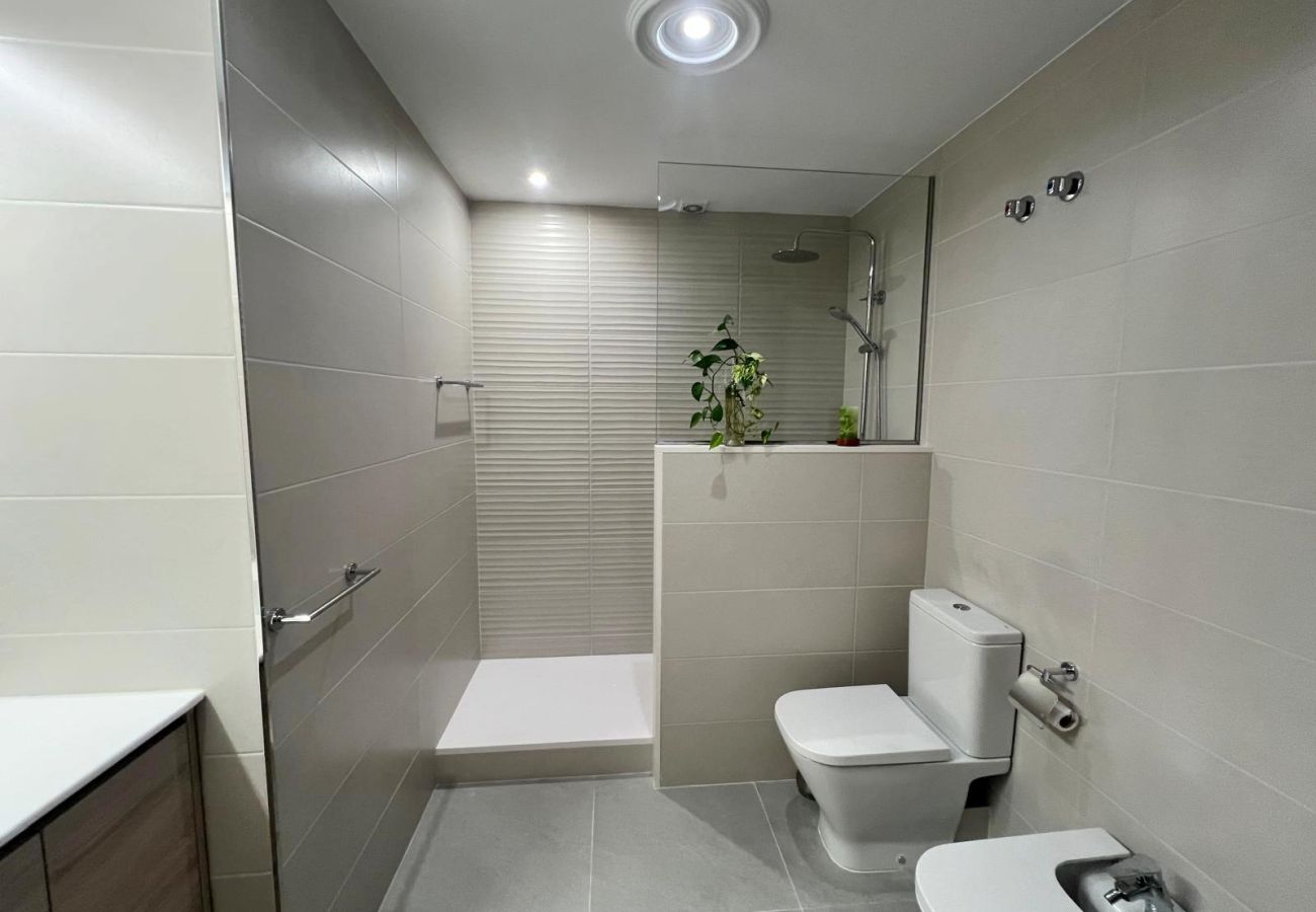 Casa adosada en Santa Susana - HomeHolidaysRentals Espriu- Costa Barcelona