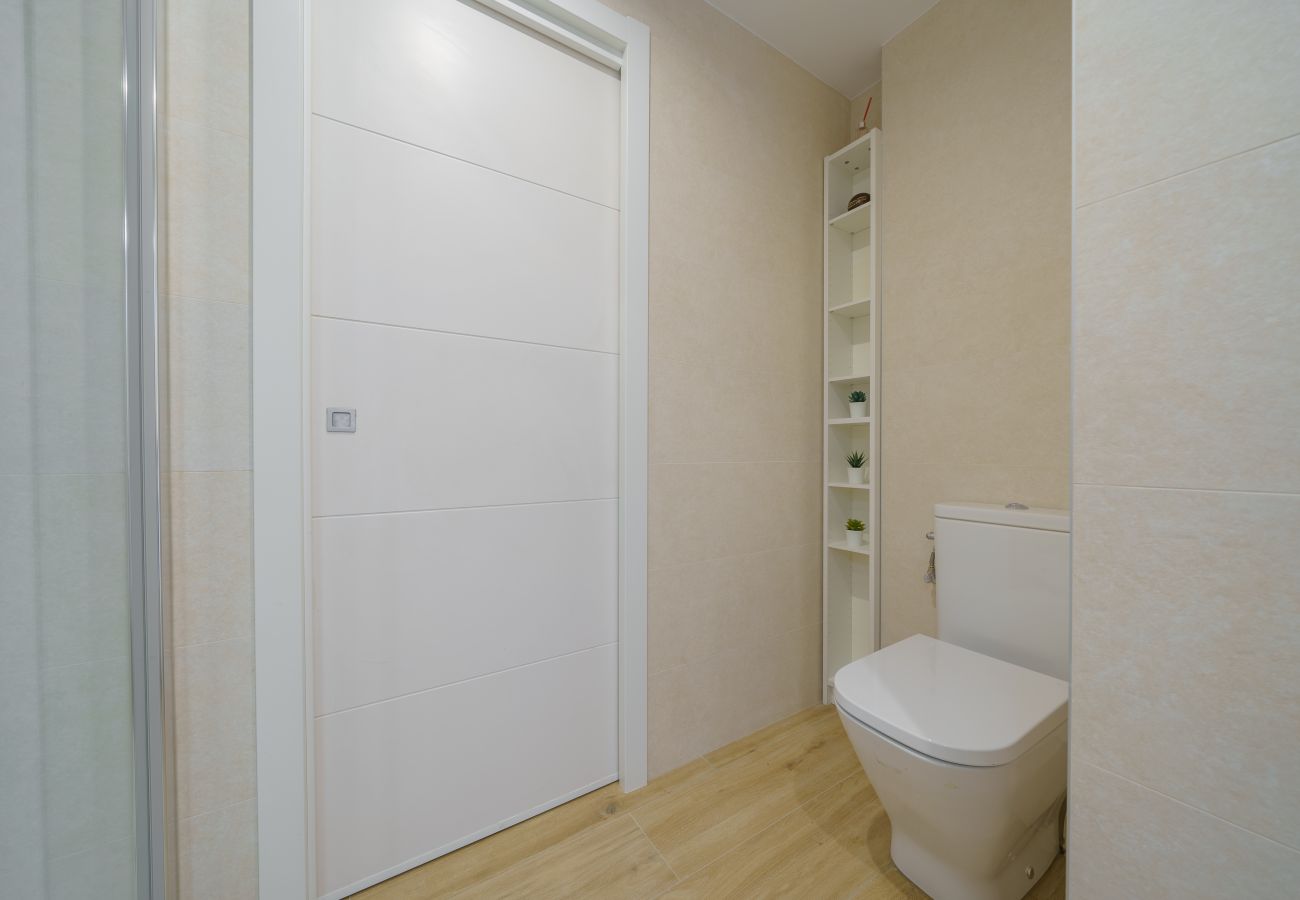 Apartamento en Pineda de Mar - HomeHolidaysRentals Delmare - Costa Barcelona