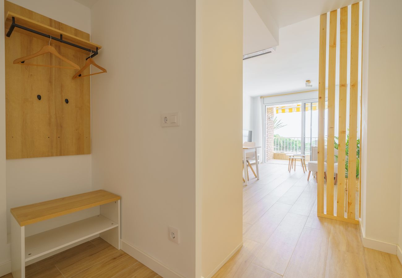 Apartamento en Pineda de Mar - HomeHolidaysRentals Delmare - Costa Barcelona