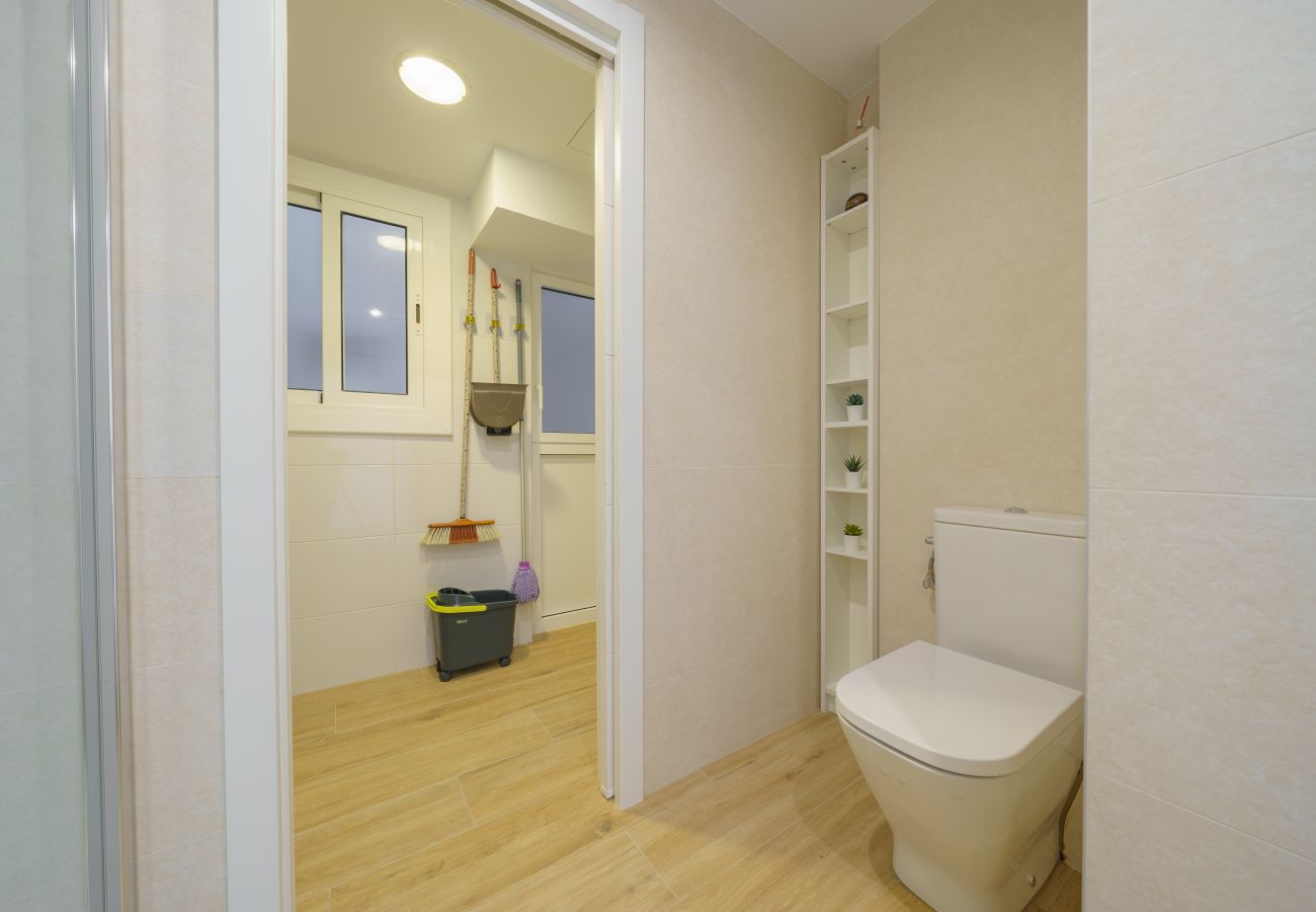 Apartamento en Pineda de Mar - HomeHolidaysRentals Delmare - Costa Barcelona