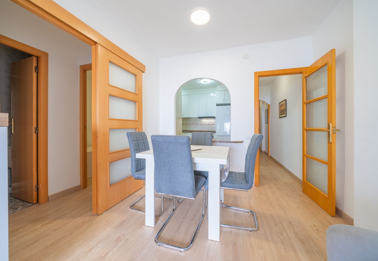 Apartamento en Pineda de Mar - HomeHolidaysRentals Estrella - Costa Barcelona